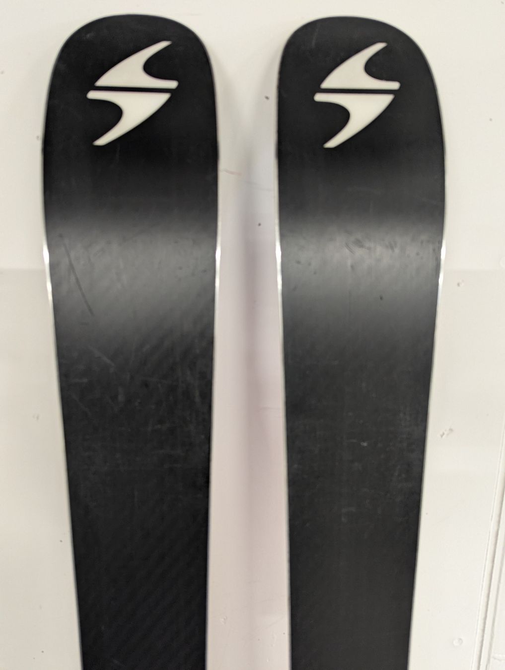 Blizzard Sci: Blizzard Bonafide 180cm mit Look Pivot – Usato da Maienfeld venduto da nrgruber 9