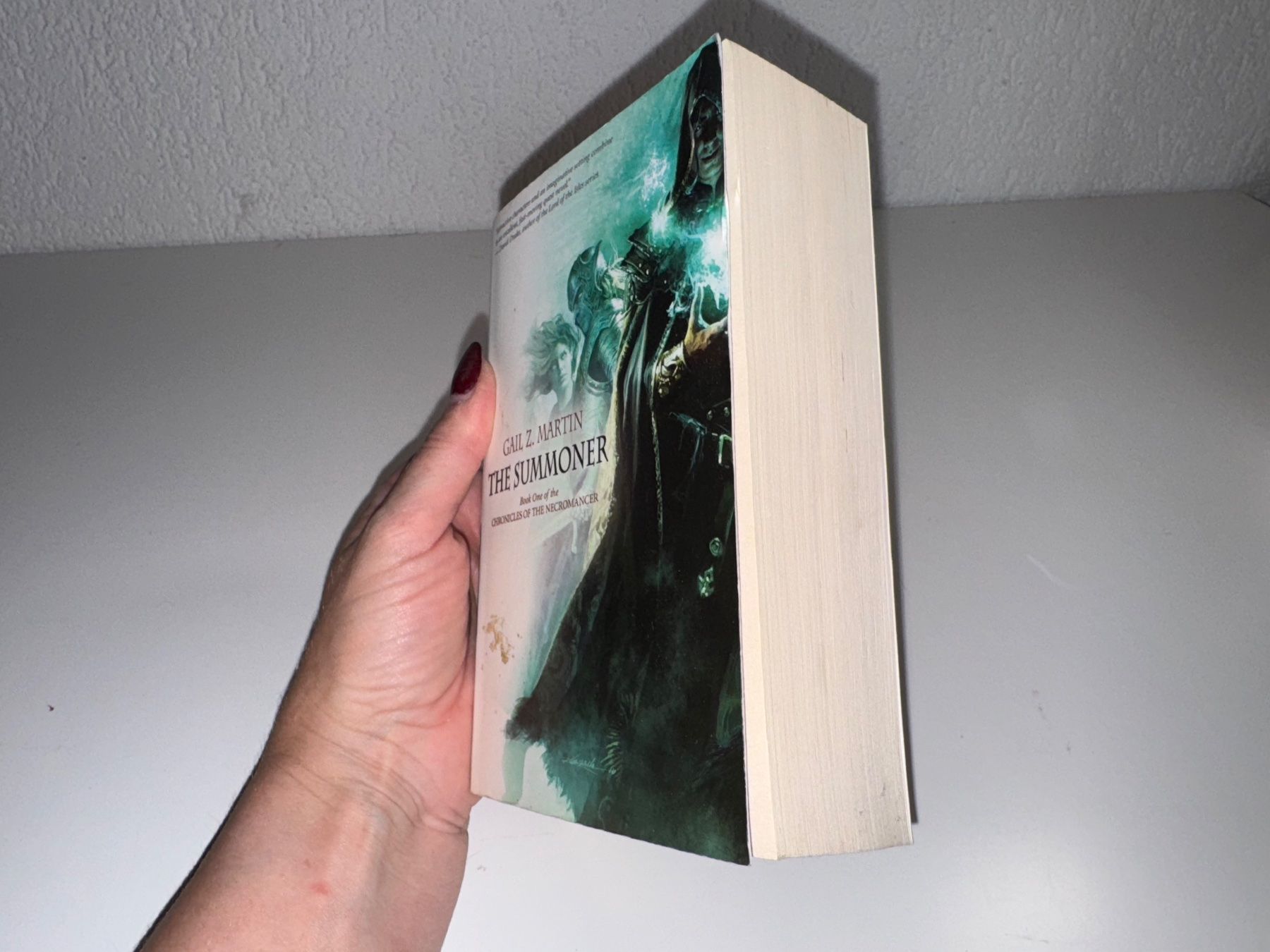 Libri: NOVEL: Gail Z. Martin, The summoner – Usato da Grosswangen venduto da English_books 1