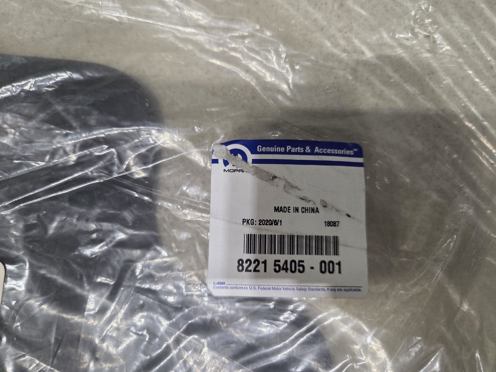 Dodge Teppiche / Matten: Dodge RAM 1500 Teppich Satz ab MY 2019 – Neu und originalverpackt aus Spreitenbach von VORSTADTGARAGE8957 1