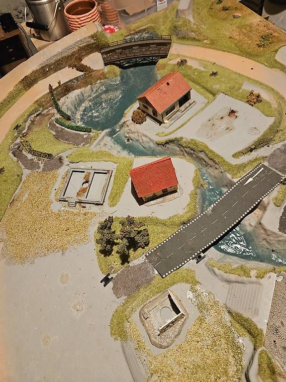 Modellini di ferrovie: H0 Modellbahn Gelände – Usato da Aarau venduto da PanicInTheKernel 3