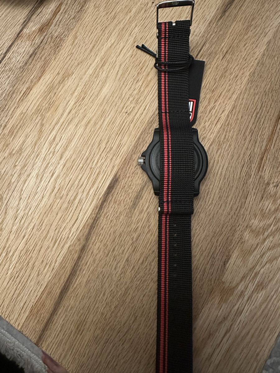 Luminox Orologi: Luminox 2030 LP. Fr. 350.- – Nuovo (secondo la descrizione) da Gerlafingen venduto da geox1 2