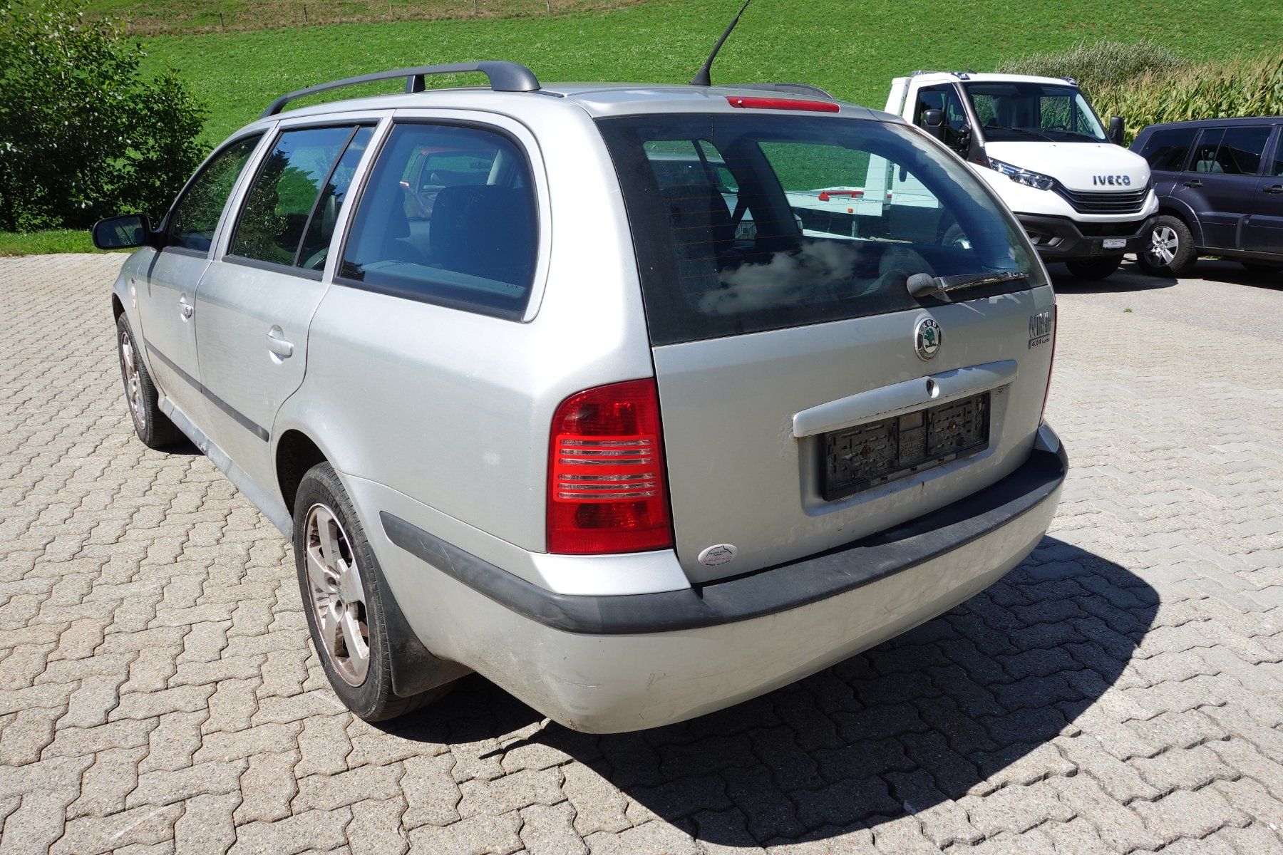 Skoda Automobili: Skoda Octavia Combi 4x4 – Usato da Rüegsbach venduto da Garage3418 5