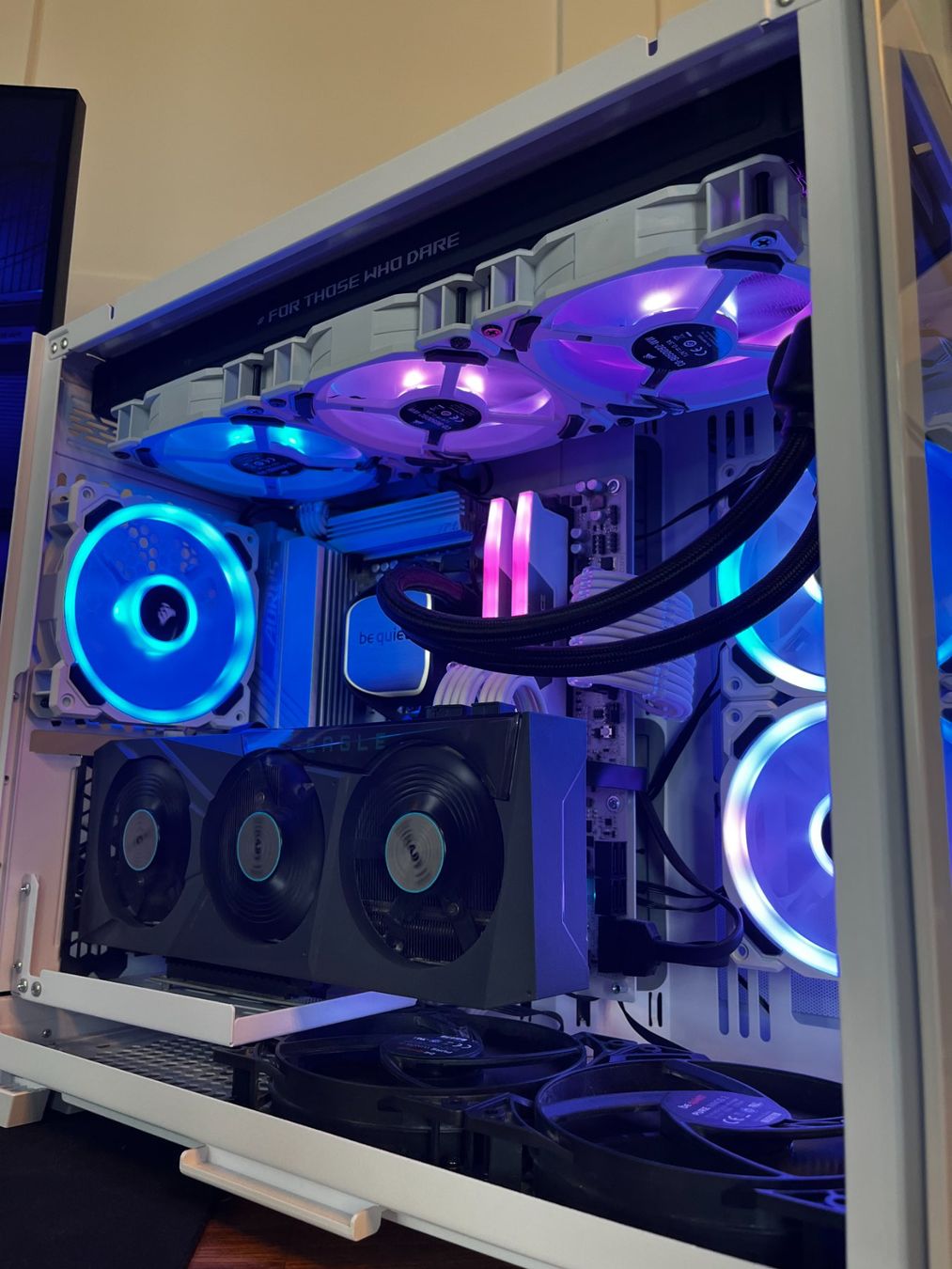 PC: Gaming PC High End, DDR5, wie neu – Usato da Ermatingen venduto da nik_y658 1