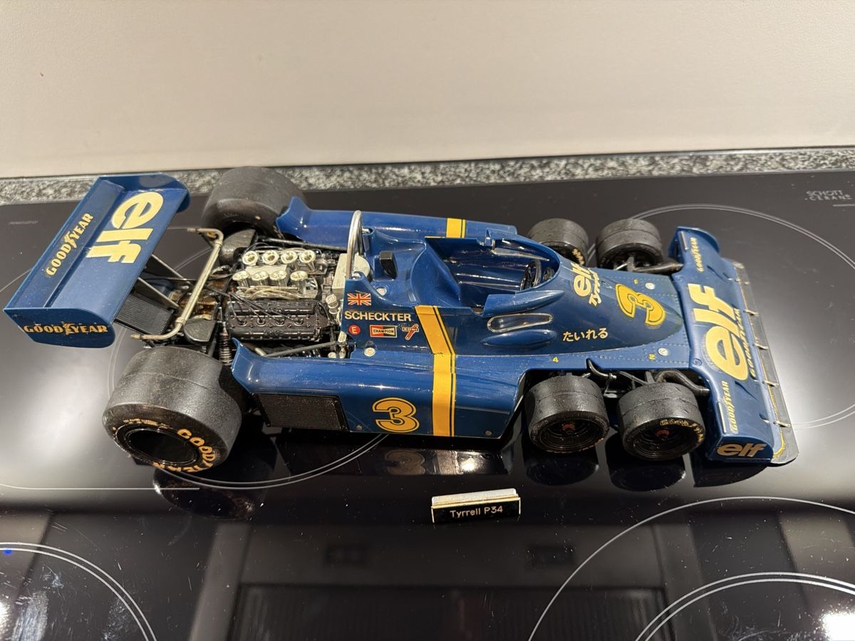 Modellini d'auto: Tyrell P34 6-Wheeler - Bausatz - 1/12 – Usato da Wolfwil venduto da Rolex1 3