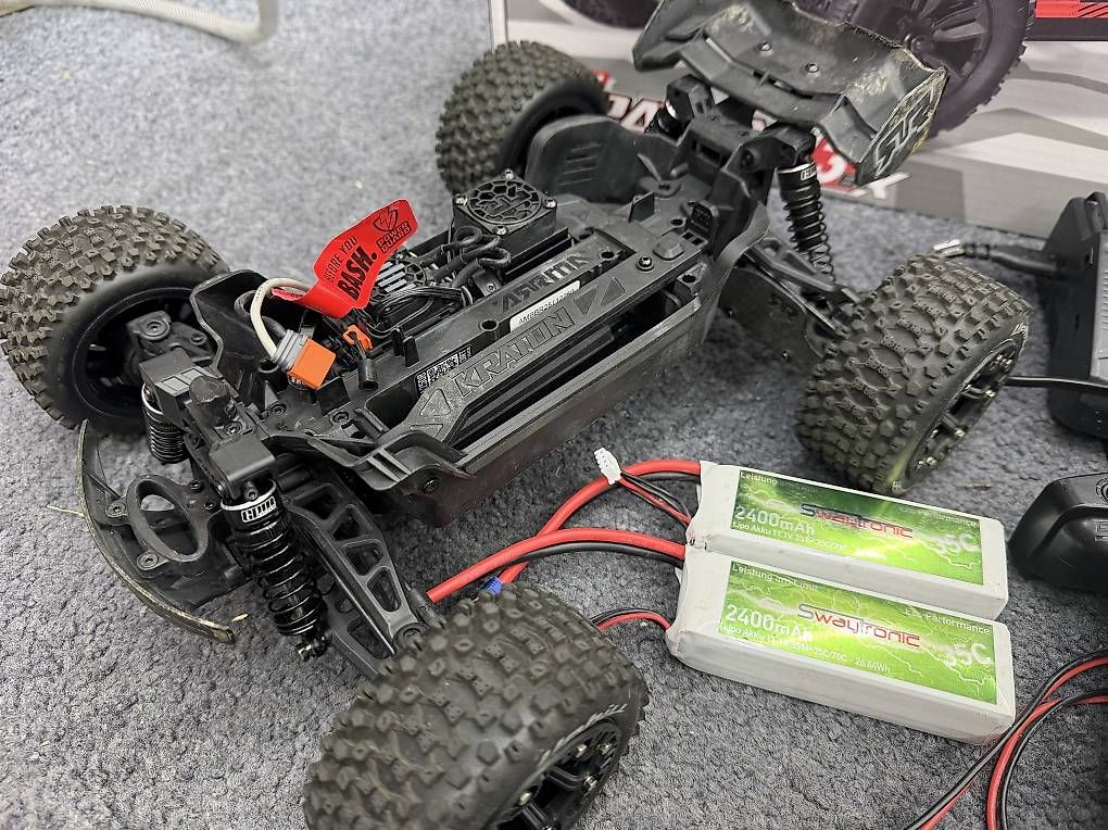 Modellismo RC: Arrma mini Kraton 3S-Komplett Set – Usato da Sommeri venduto da PrisMisch785 3