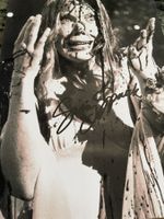 SISSY SPACEK - *CARRIE* handsigniert Grossfoto ( MIT COA )