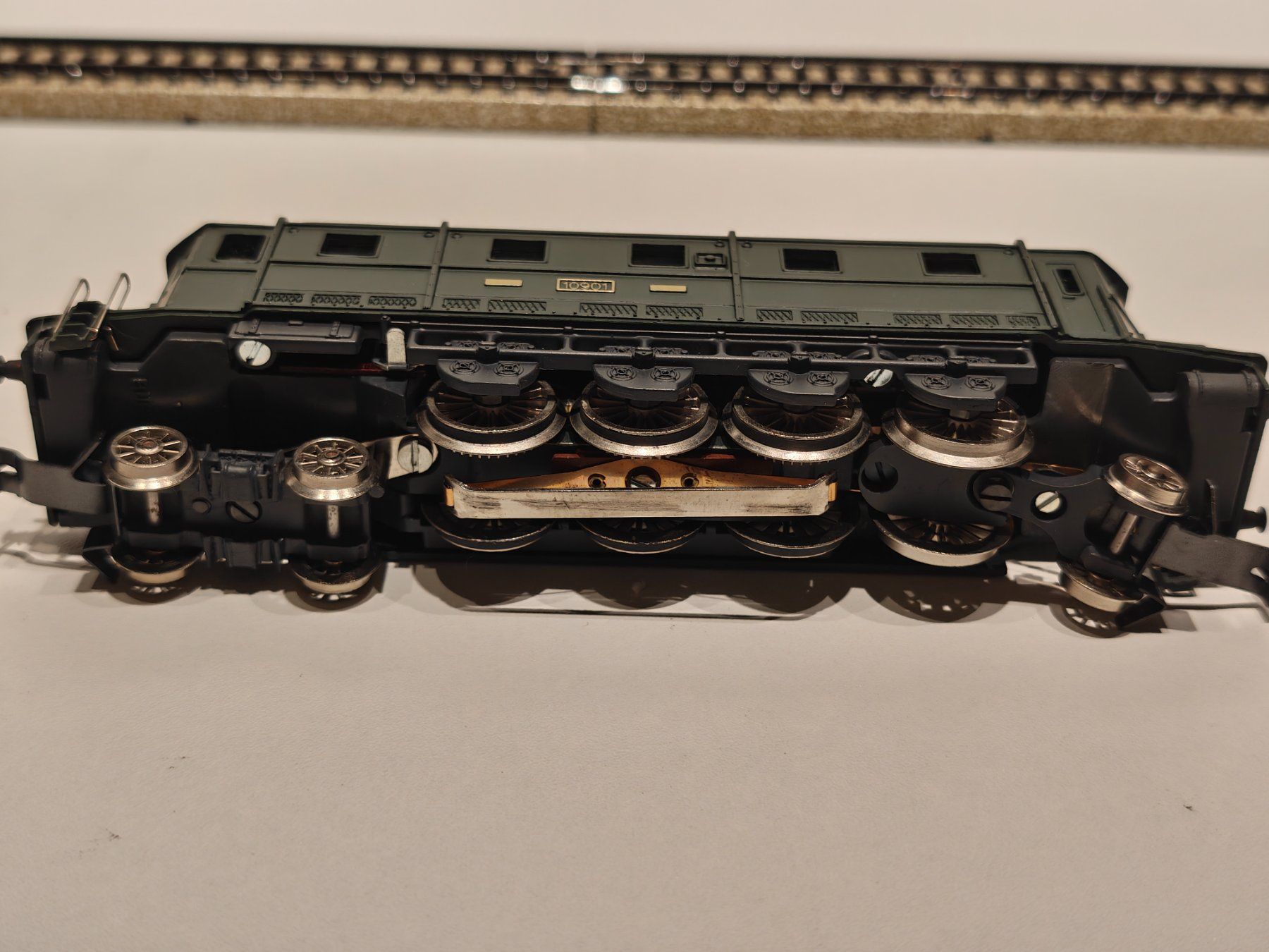 Hag Modellini di ferrovie: Hag Nr. 140 Ae 4/7 SBB – Usato da Braunau venduto da Homersimpson 7
