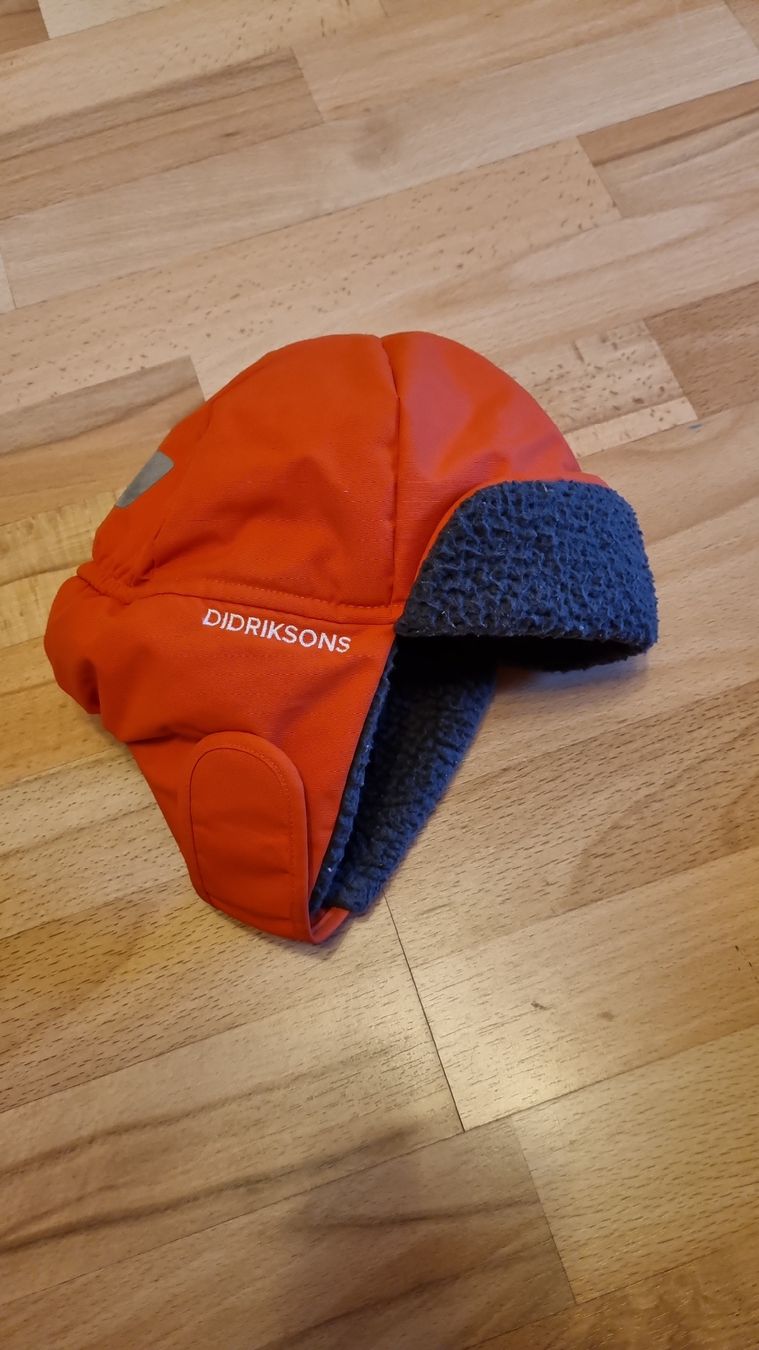 Didriksons Altro abbigliamento per bambino: Didriksons Mütze Gr. 50 orange – Usato da Fehraltorf venduto da life-is-easy