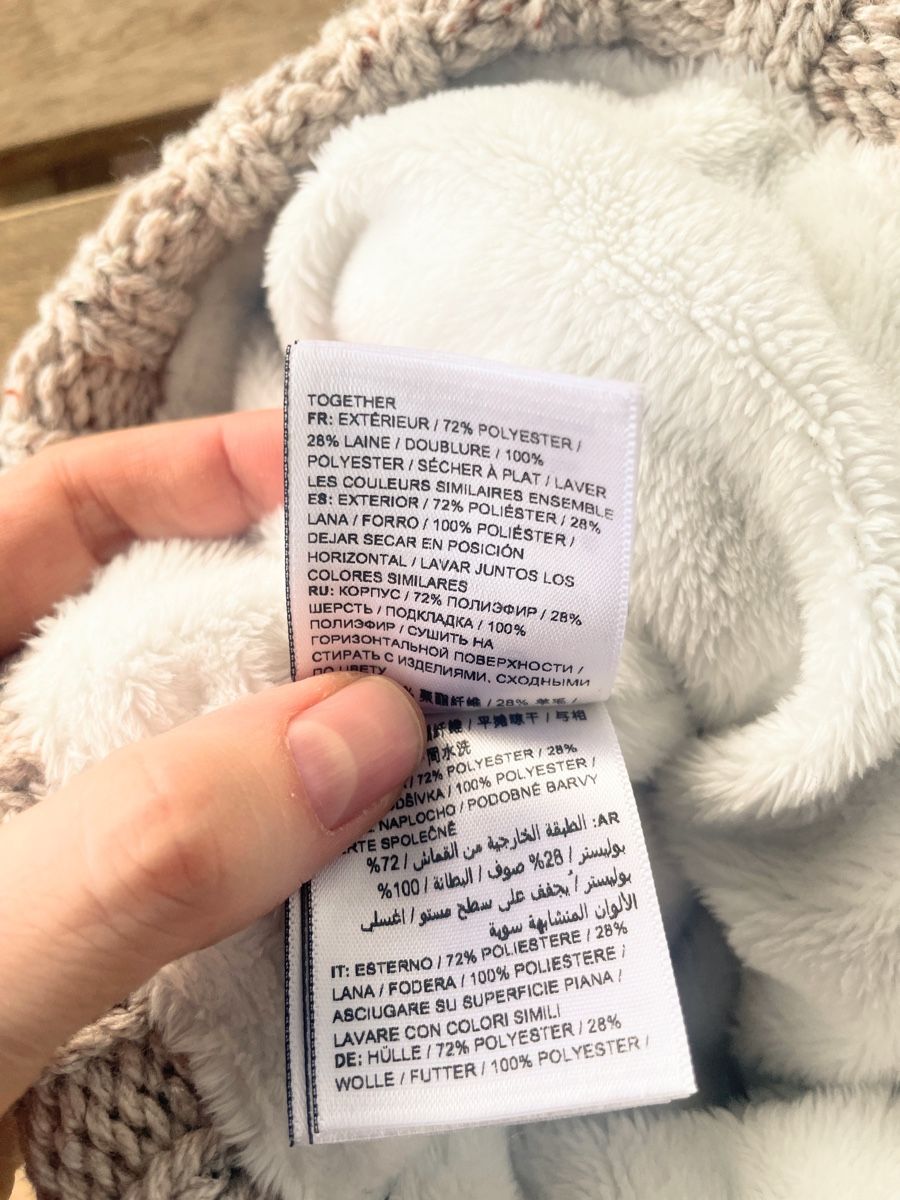 Copricapi, berretti & cappellini: Superdry & Co - Winter Mütze - Beige – Usato da Zürich venduto da t8w_gf5y 3