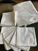 Super edle Tischdecke von FRETTE, D 220 cm, 12 Servietten