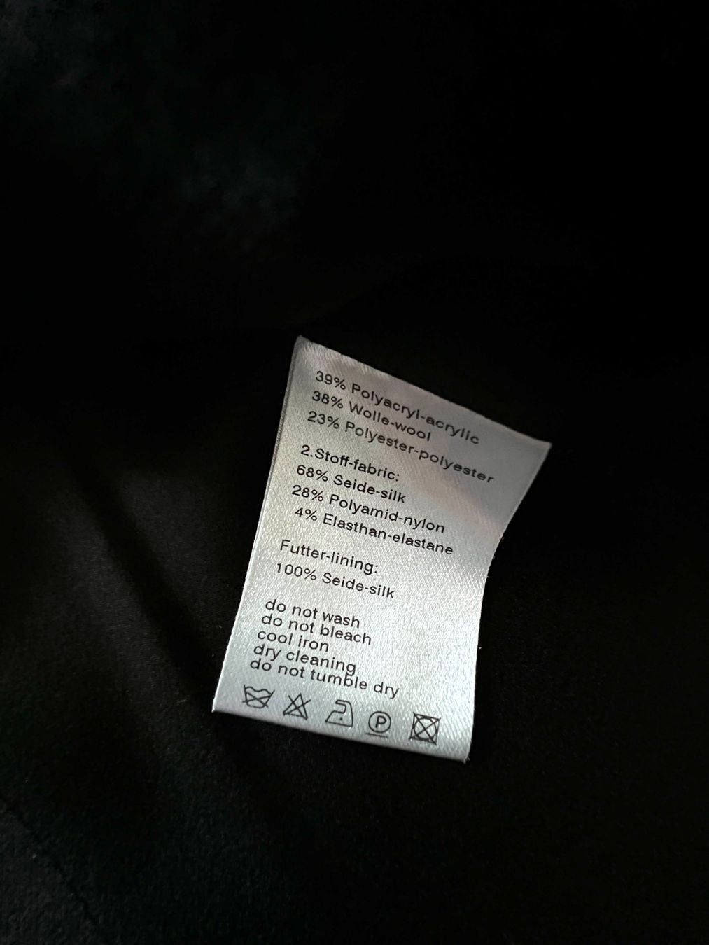 Akris Giacche: Edler Woll-Blazer von AKRIS - Gr. 34 – Usato da Binningen venduto da criss-cross 5