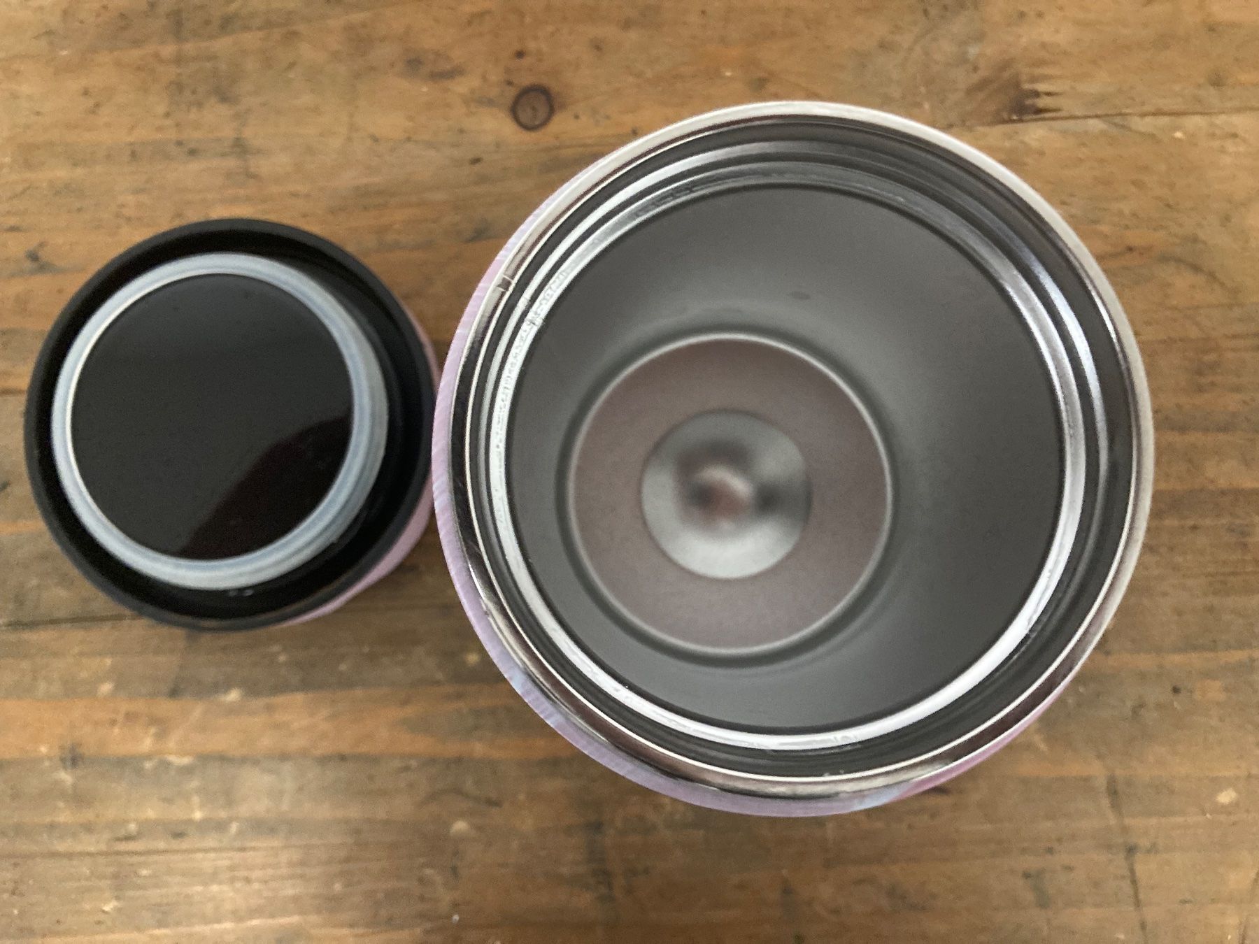 Borracce & Thermos: Thermos rose en acier inoxydable – Usato da Cousset venduto da xgi_c7z6 2