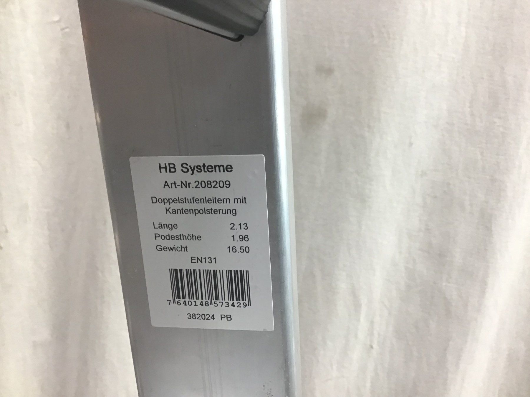 Leitern: Bockleiter HB Systeme Typ 208 mit Kantenpolster 2x9 Tritt – Gebraucht aus Leuggern von stagem 3