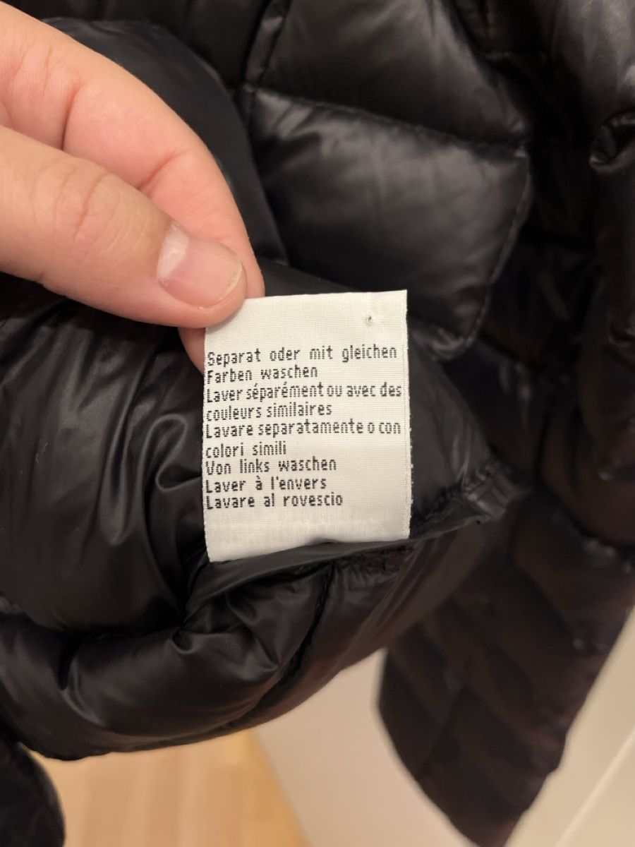 Giacche: Warme Daunenjacke, ideal für den Winter l, Grösse S oder M – Usato da Zürich venduto da msxtnt 3