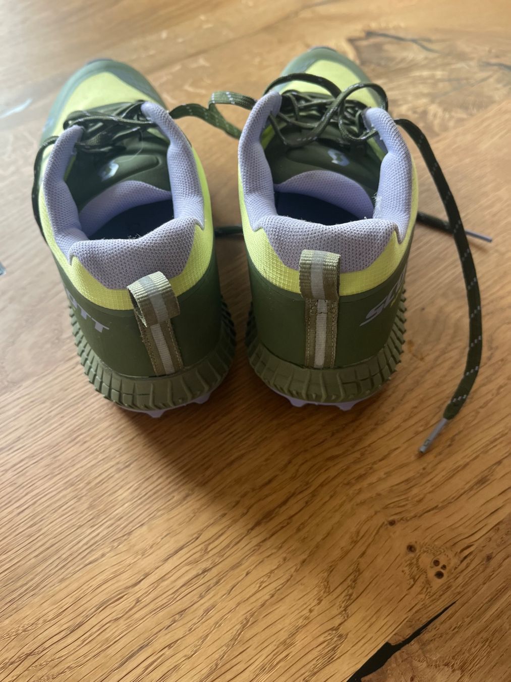 Scott Chaussures femmes: Original Scott Turnschuhe Gr. 39 – D'occasion à Kehrsatz par maus2405 2