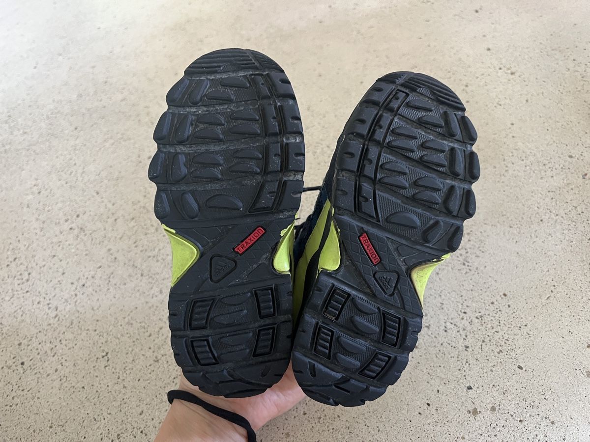 Adidas Scarpe per ragazzi: Addidas Terrex 25 – Usato da Wädenswil venduto da domgmu 3