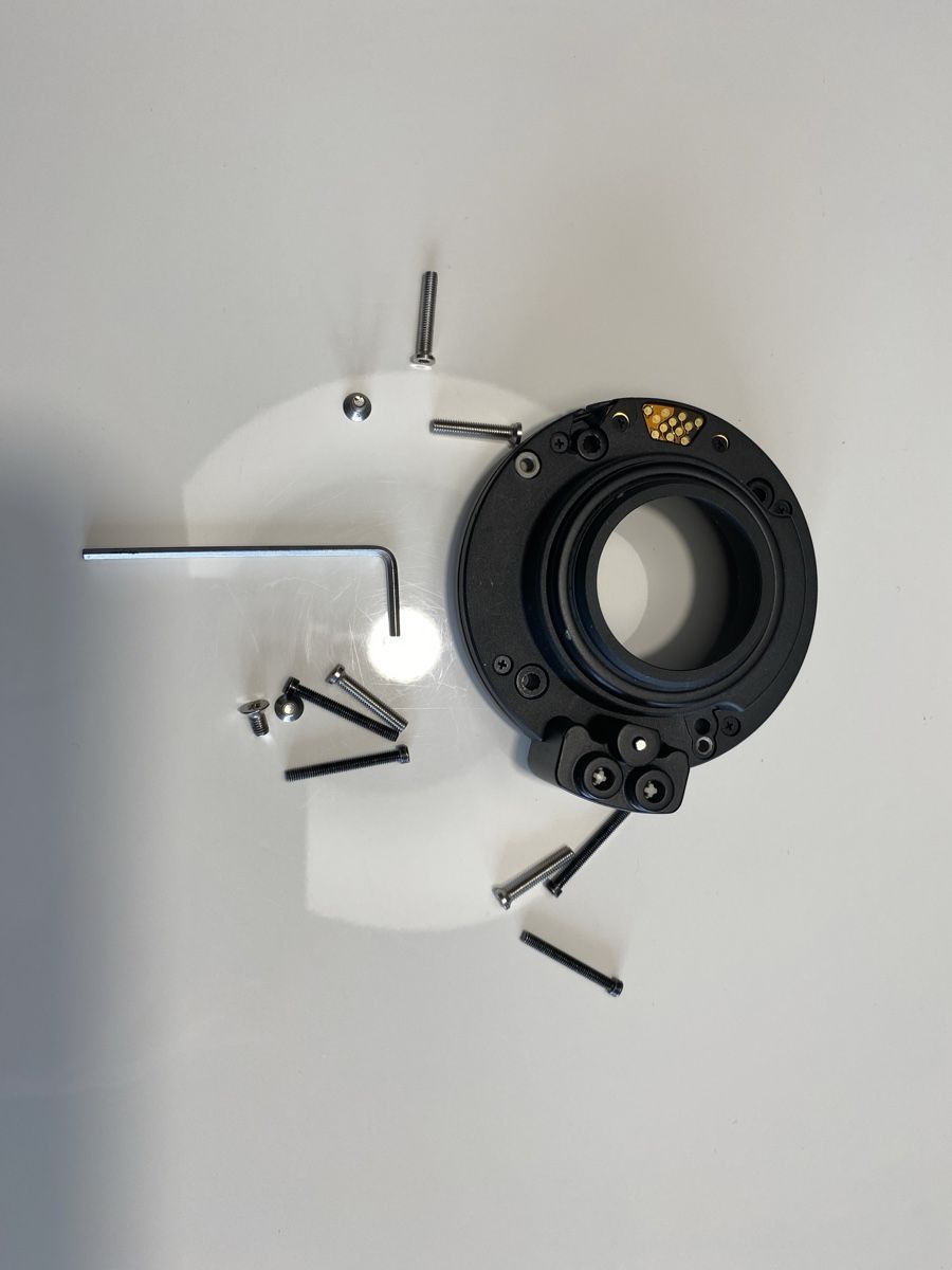 Blackmagic Videocamere: BlackMagic Ursa Mini Pro Canon EF Mount – Usato da Bottens venduto da 2Lens 1