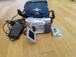 Canon DV Camcorder inkl. Tasche und Zubehoer guter Zustand