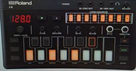 Roland J-6 Chord Synthesizer compatto - Ancora in garanzia