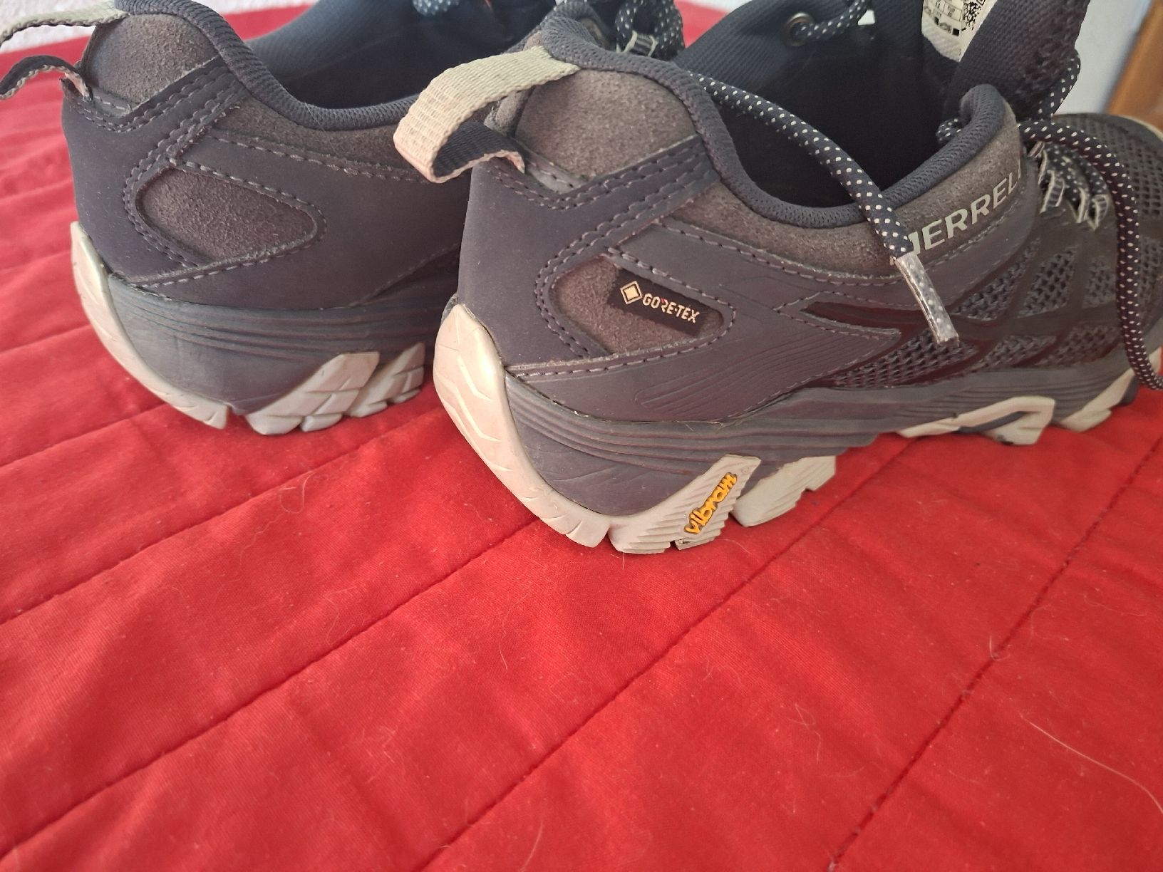 Merrell Herrenschuhe: Merrell Wanderschuhe Gore-Tex grau Grösse 40  – Gebraucht aus Sumiswald von Cicco02 3