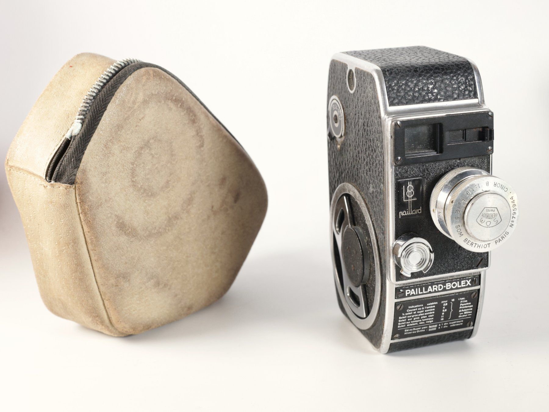 Bolex Videocamere: lot 4 x Bolex camera 8mm – Difettoso da Biel-Bienne venduto da monsieur_jelmoli 1