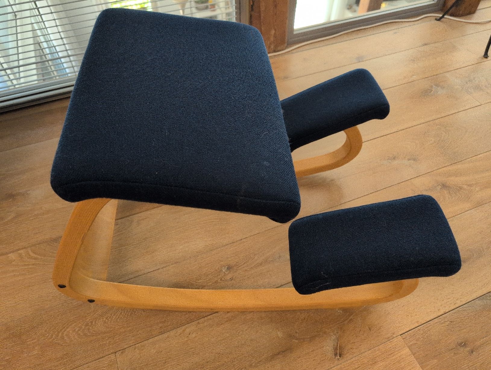 Stokke Chaises: Stokke Kneeling Chair – D'occasion à Volketswil par mlauritse 4