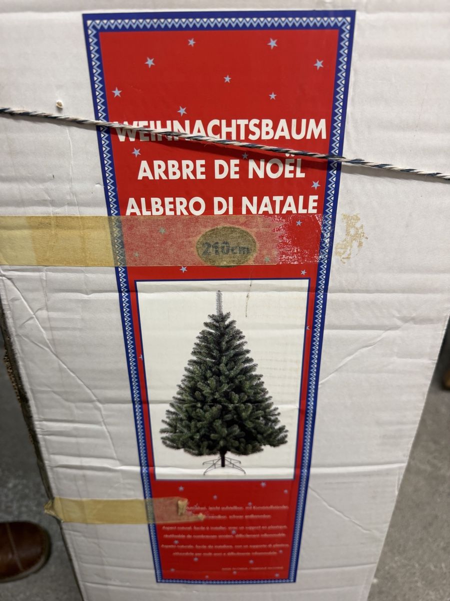 Alle Dekorationen: Weinachstbaum – Gebraucht aus Wallisellen von ale_c7hv 3