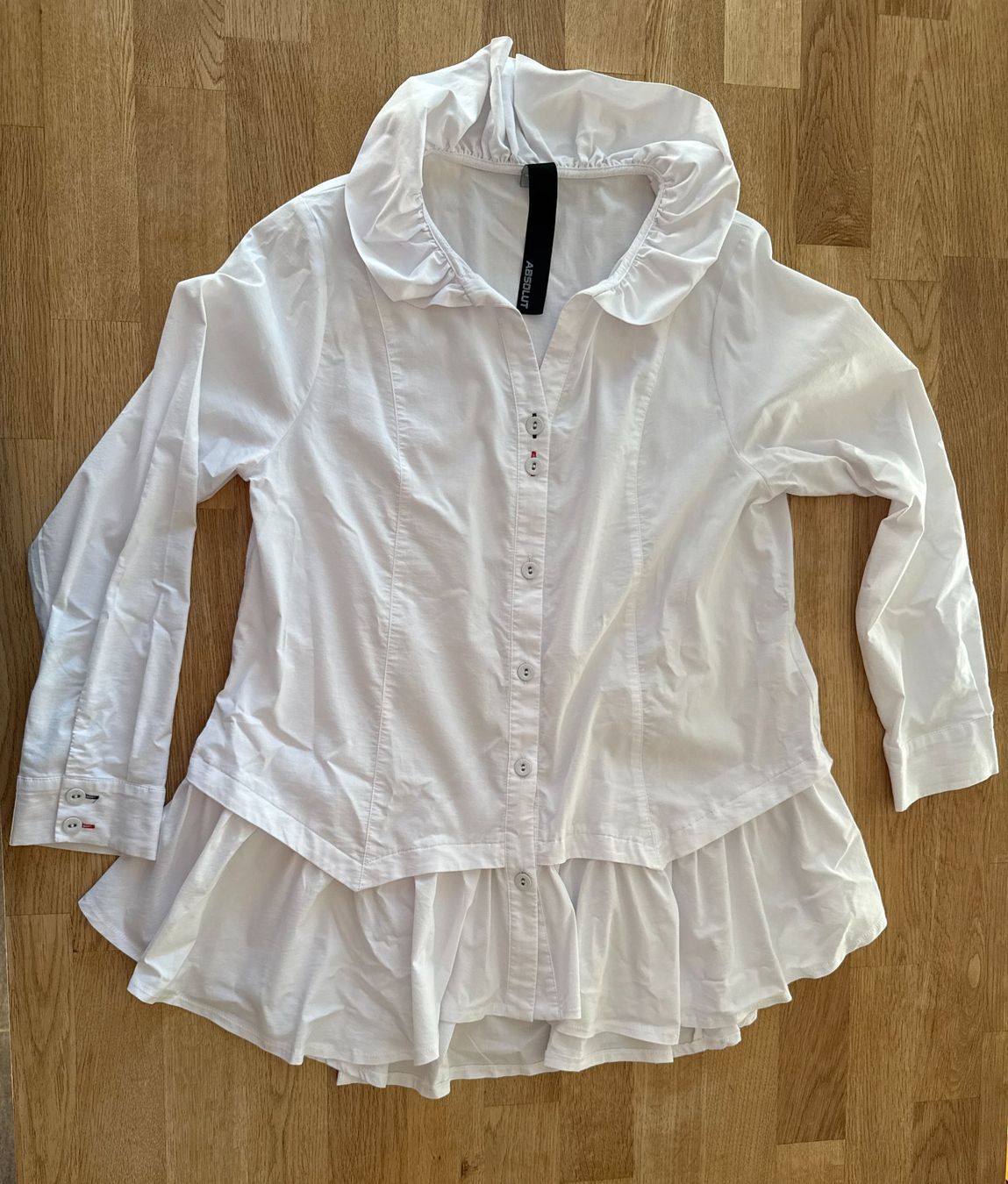 Camicette: Spende Theodora Stiftung - Absolut Bluse Volant - Gr S/M – Usato da Fällanden venduto da La_Natie