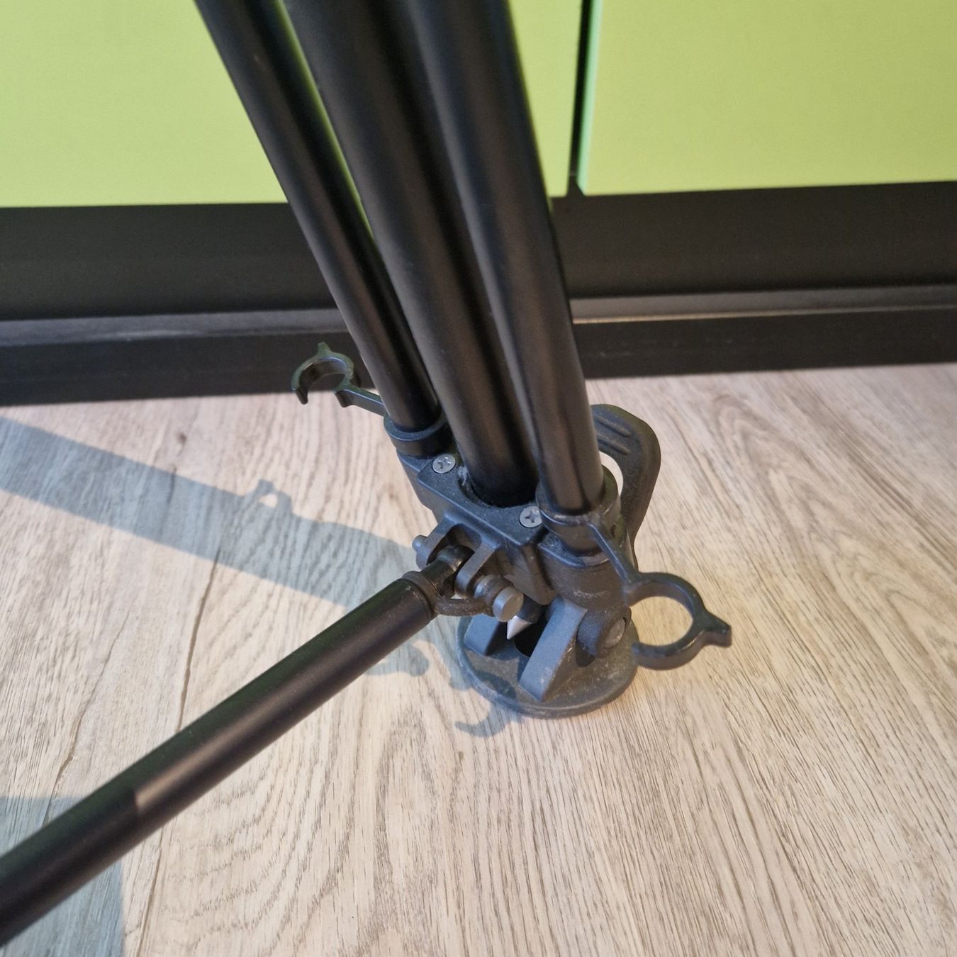 Treppiedi & Teste: Miller DS-10 Digital Support Tripod - #828 – Usato da Martigny venduto da VisualPixel 7