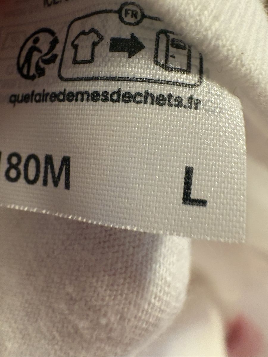 T-shirts: NEUF ZURICH SHIRT – Neuf (Voir description) à Adliswil par zuerichloulii 2