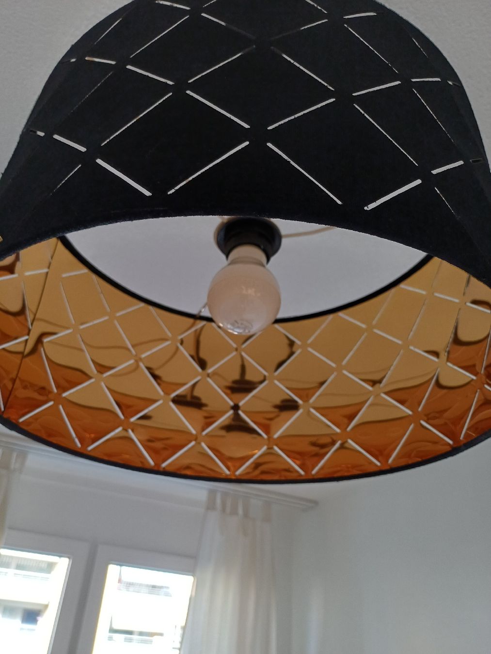 Lampen: Schwarz Gold Lampe – Gebraucht aus Luzern von britschula 2