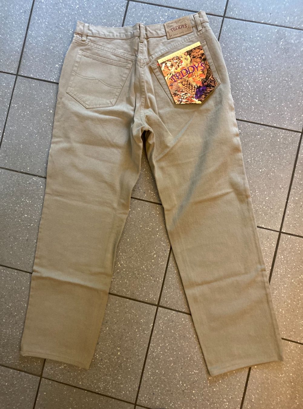 Jeans: Teddy's Jeans, Beige, Grösse 46, neu – Nuovo (secondo la descrizione) da Riniken venduto da begeh-r-bar 1