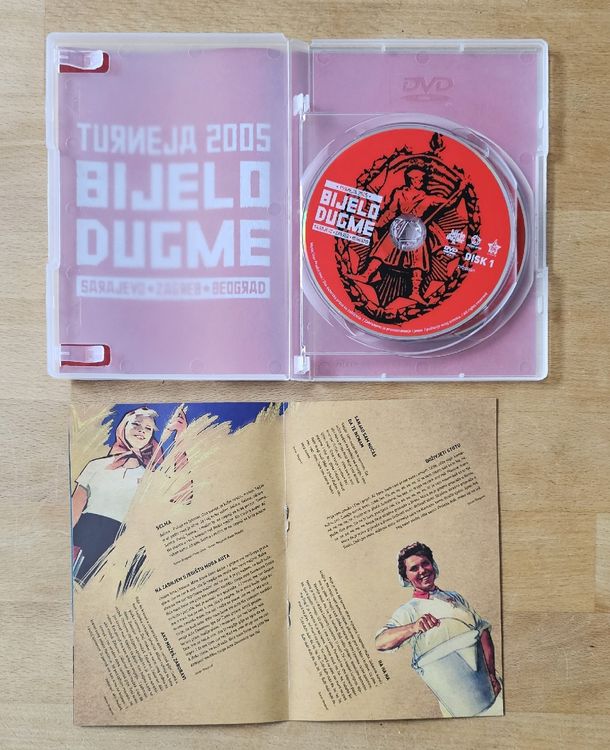Tous les DVDs: Bijelo Dugme – Turneja 2005 DVD (Sarajevo☆Zagreb☆Beograd) – D'occasion à Staffelbach par Ddado01 6