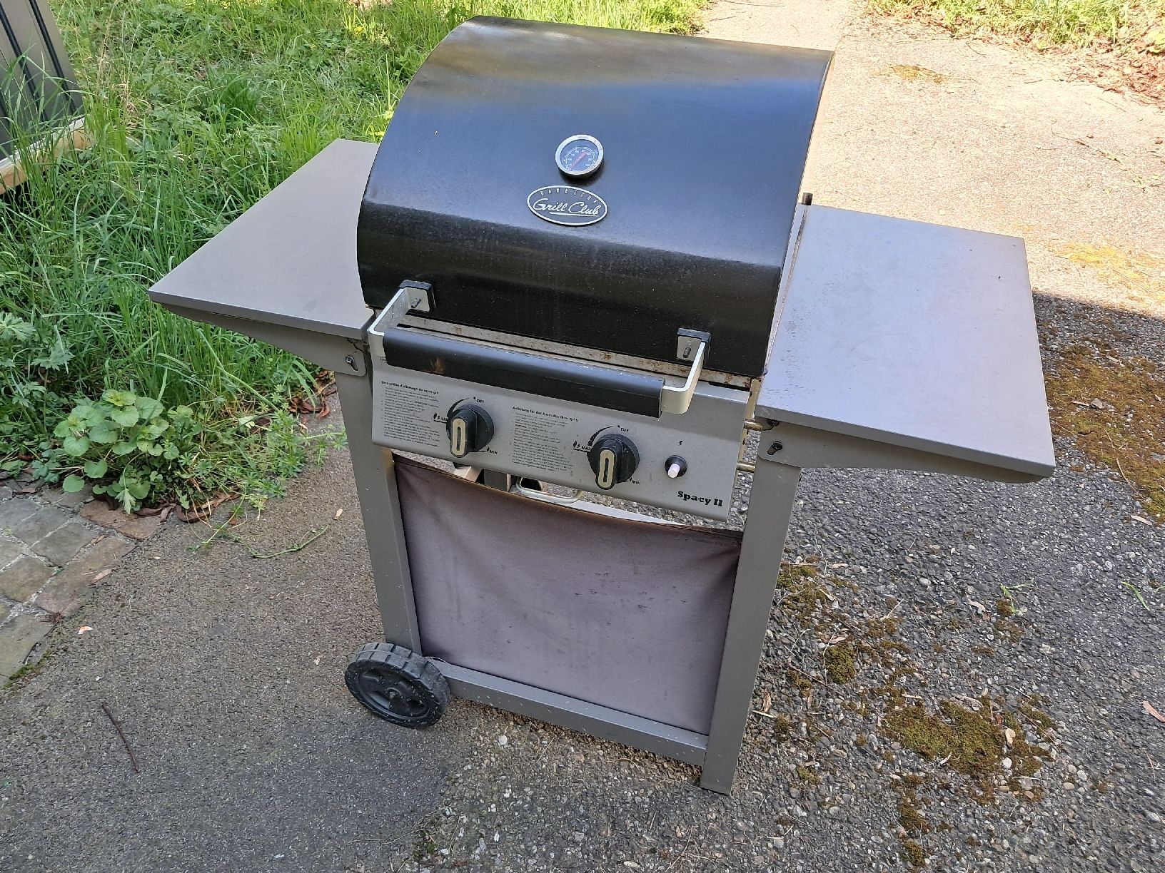Griglie: Gasgrill Abholort Schlieren – Usato da Dintikon venduto da Kamelsammler