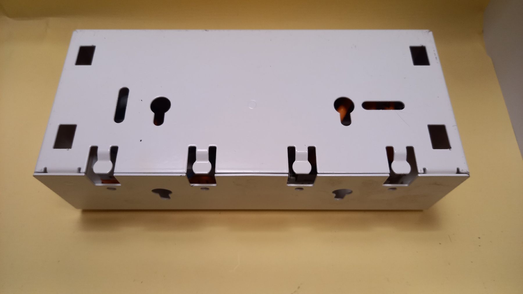 Stecker: Industrielle Steckdosen-/Anschlussleiste – Gebraucht aus St. Gallen von Bir_Rer 2