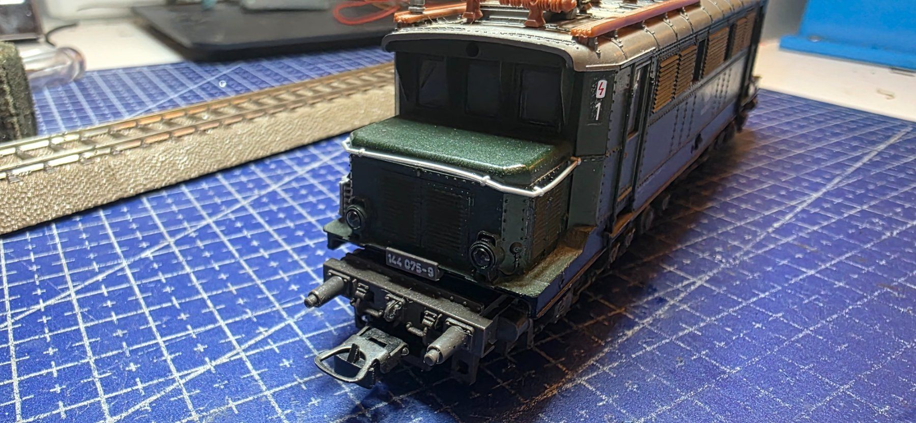 Roco Modelleisenbahnen: Roco DB BR 144 075-9 HO/DC analog – Gebraucht aus Hochfelden von Danizh0 5