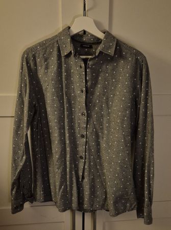 Hemd/ Bluse grau weiss gepunktet