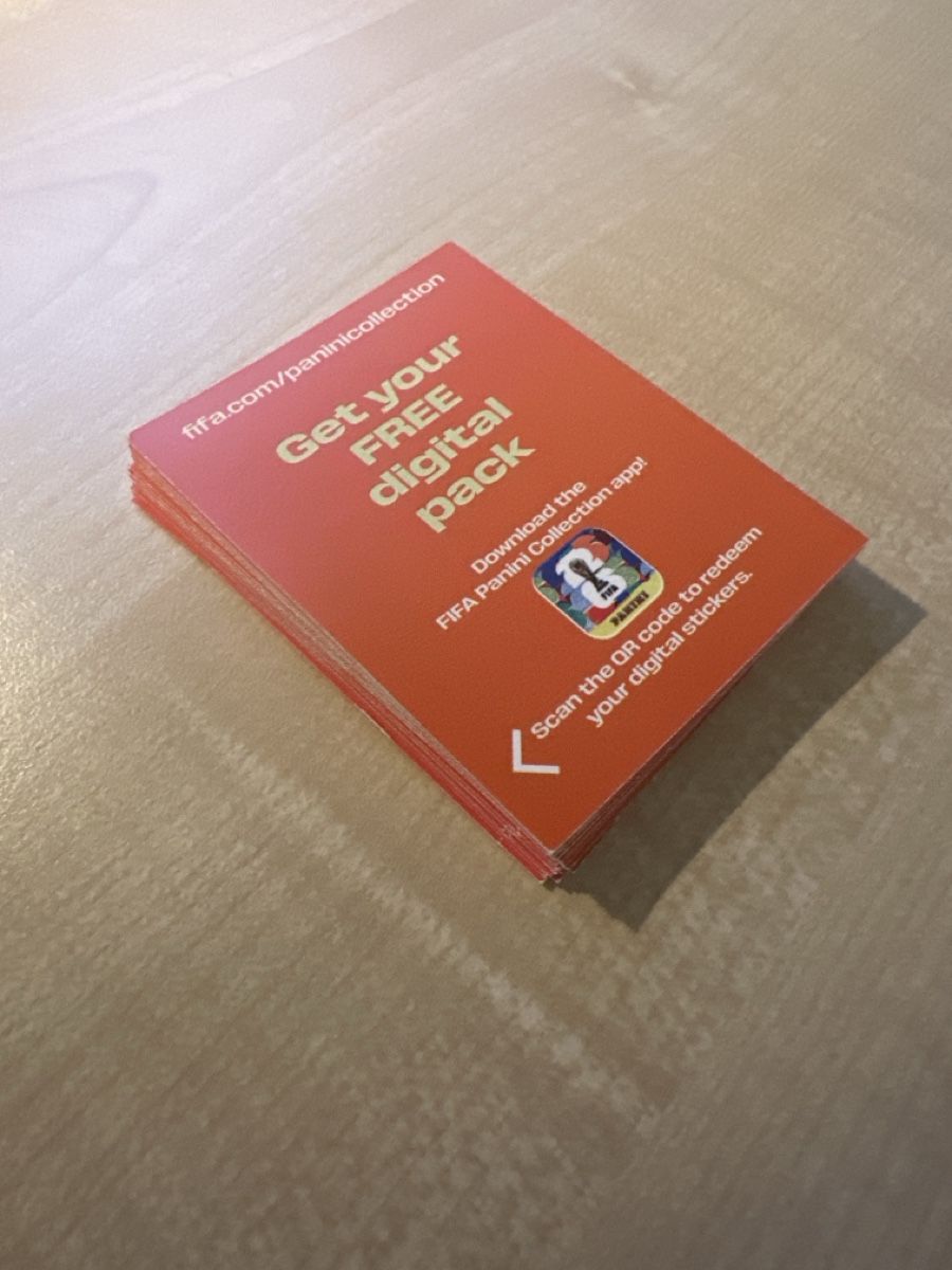 Panini Sammelbilder & Trading cards: 38 Free digital Pack - Panini 2026 – Gebraucht aus Grüningen von DomegaStore
