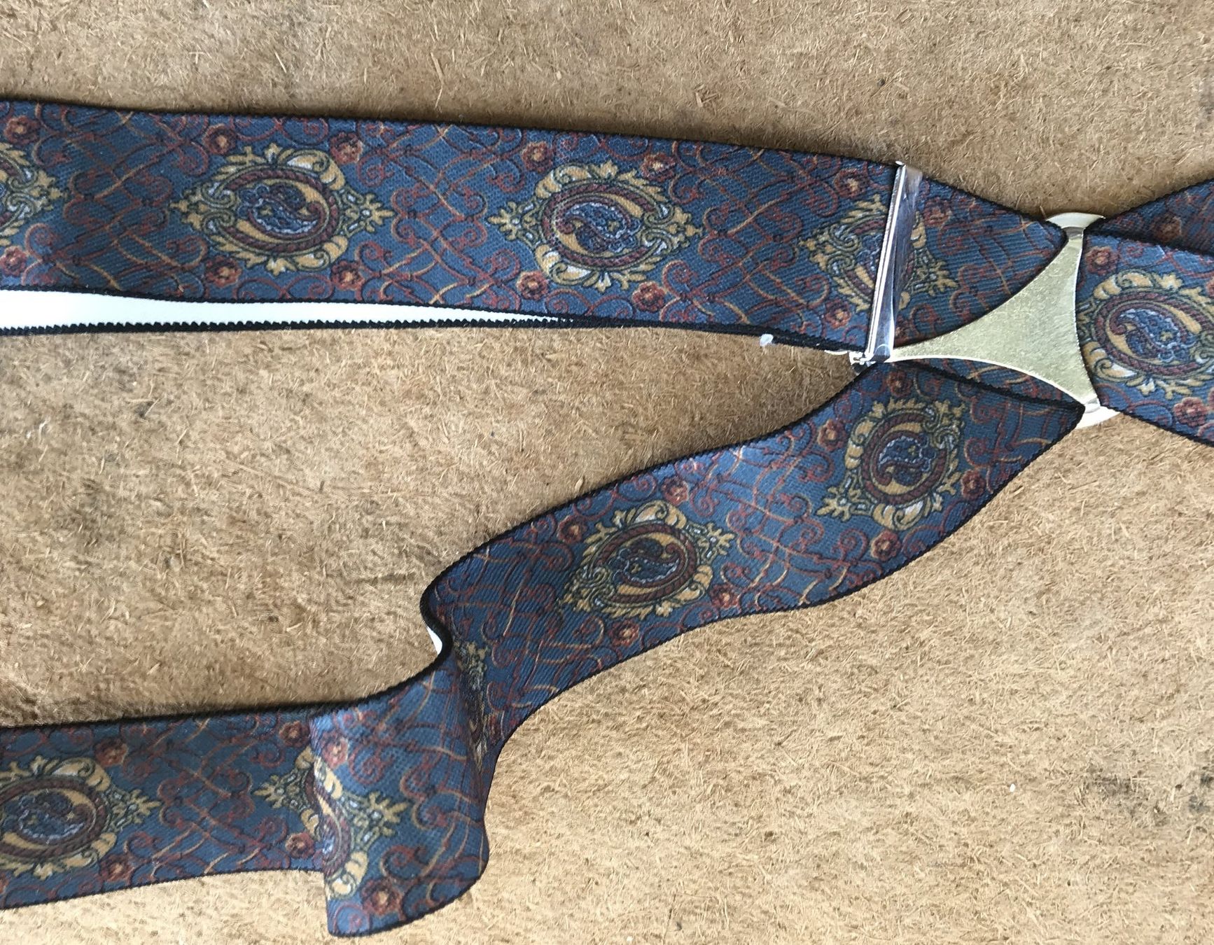 Altro in  Abbigliamento & Accessori: HOSENTRÄGER – Usato da Ostermundigen venduto da Wyatt-Earp 3