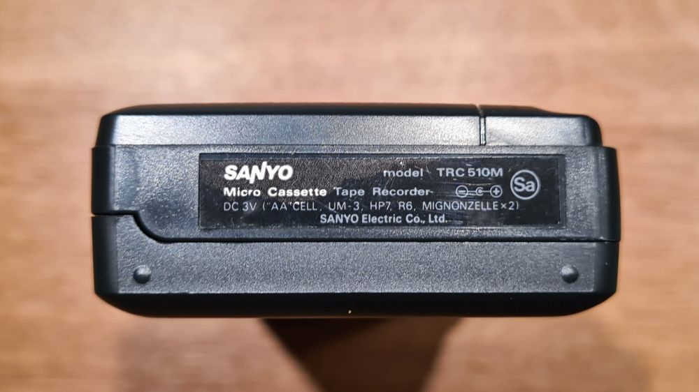 SANYO M5850F RADIO AM/FM MICROCASSETTE ENREGISTREUR VINTAGE EXCELLENT ÉTAT années 80 | eBay