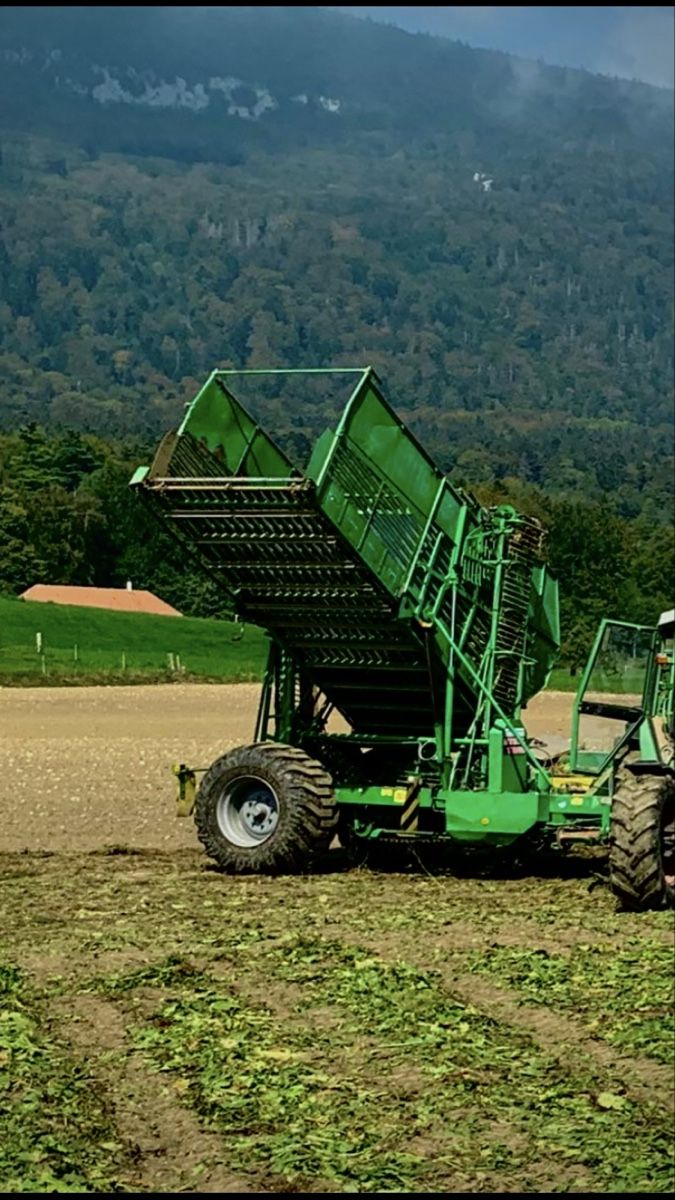 Stoll Tutte le macchine: Stoll V202 Rübenroder – Usato da Lommiswil venduto da HS-Schmitte 2