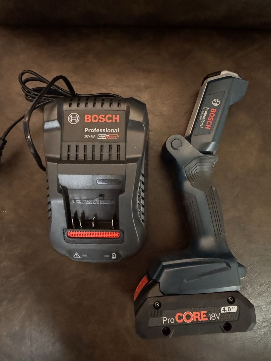 Bosch Accus & piles: Bosch Professional GLI 18V-300 Set – Neuf (Voir description) à Zürich par tgy_wlb8