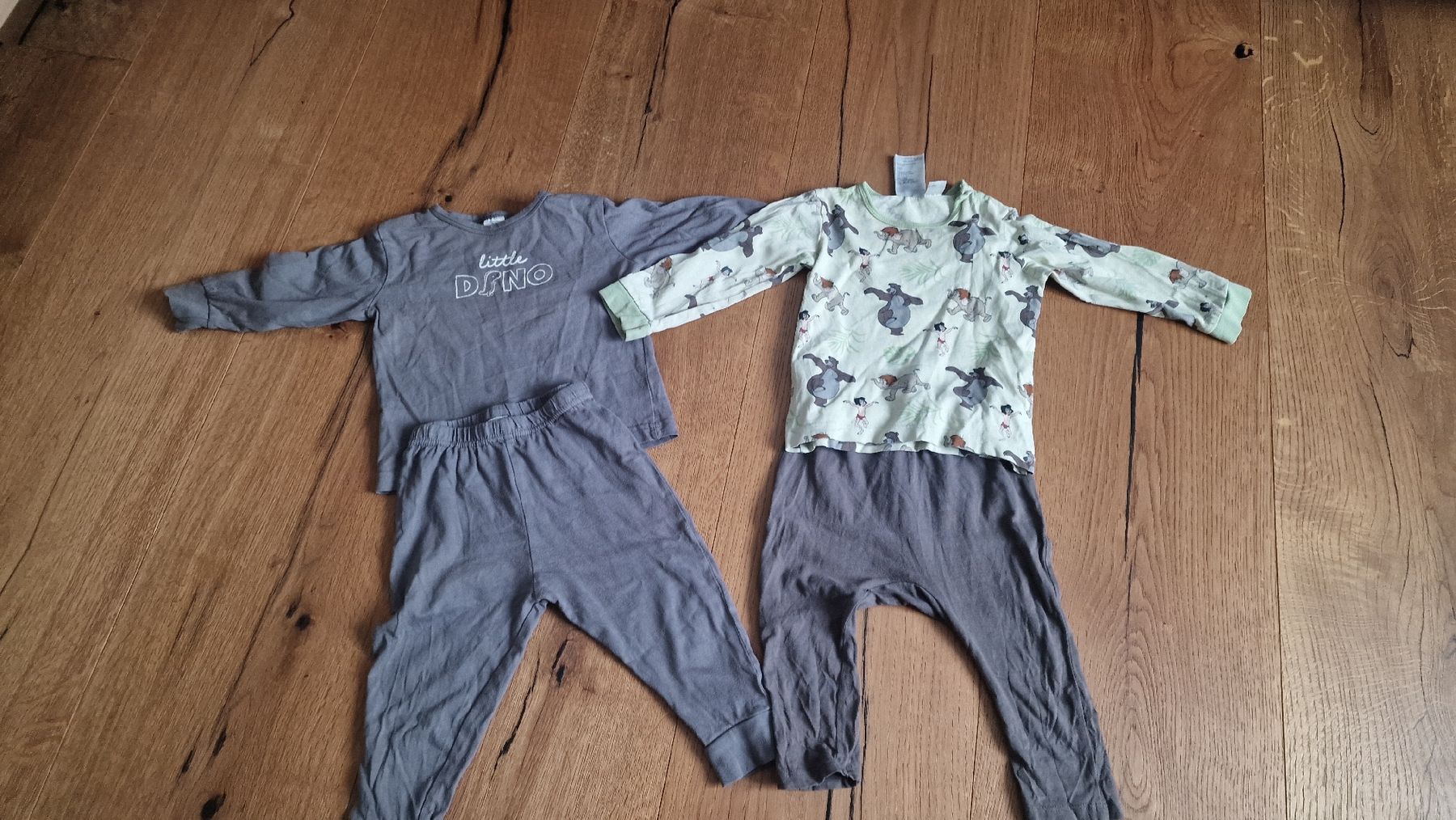 Pyjamas & Ähnliches: Pyjama Set Grösse 80 – Gebraucht aus Bottighofen von Luana1234.