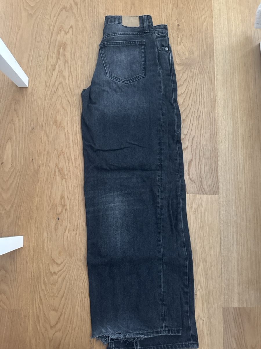 Weekday Jeans: Weekday Damem Jeans schwarz – Gebraucht aus Solothurn von jgu_xfz2 1