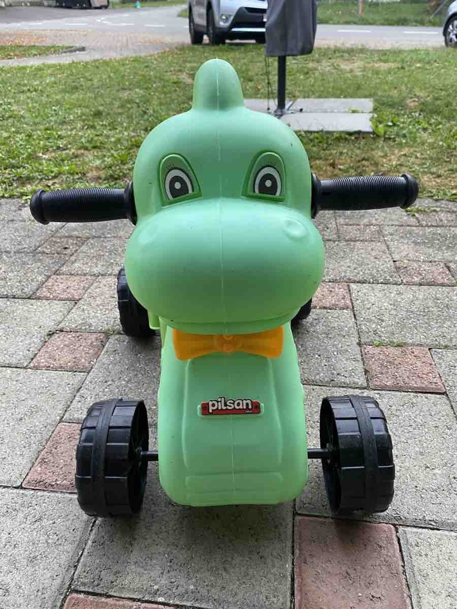 Veicoli per bambini: Pilsan Kinderfahrzeug – Usato da Hugelshofen venduto da M.Zollinger 1