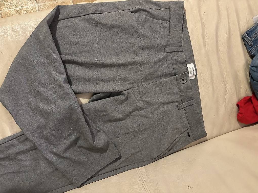 Pantaloni: Anzugshose L/XL – Nuovo e nell'imballaggio originale da Interlaken venduto da noe_v887