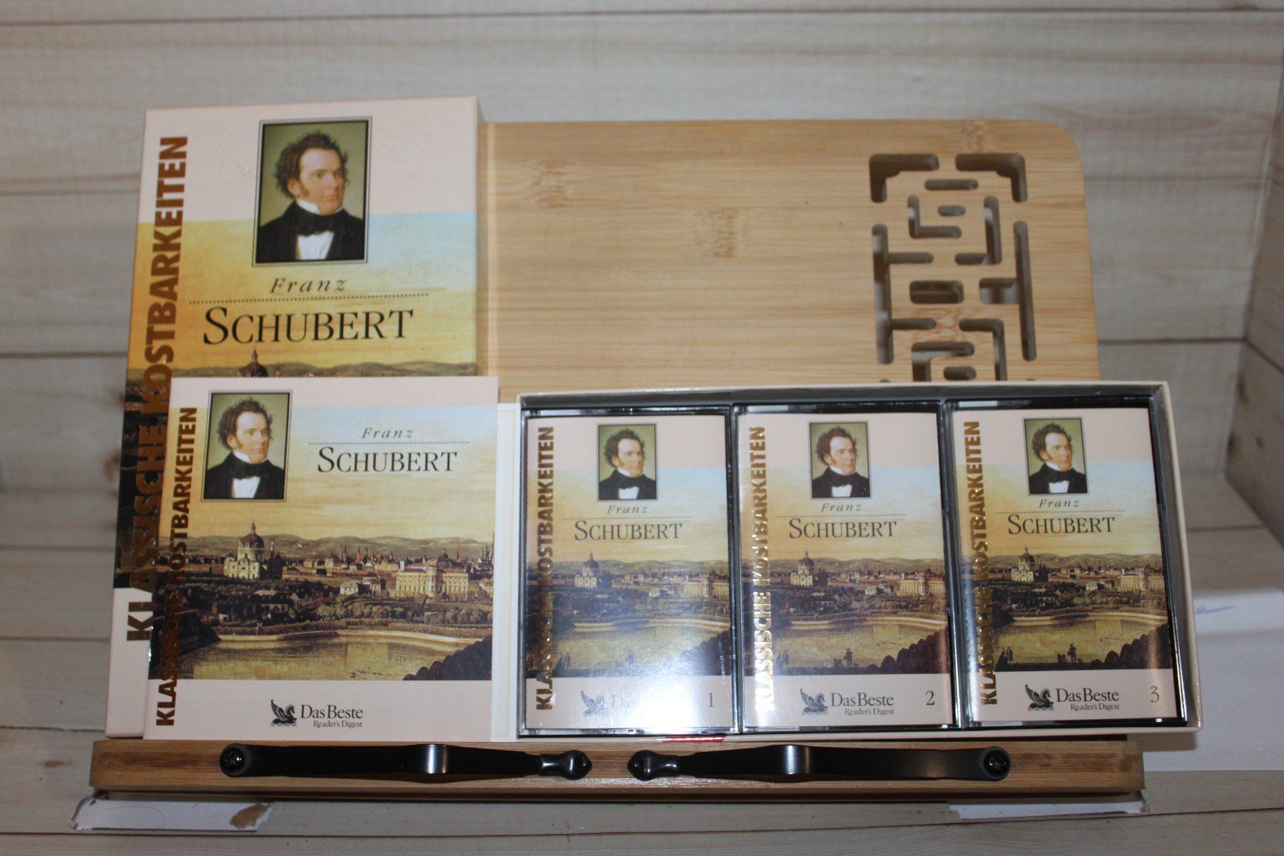 Musicassette: Klassische Kostbarkeiten Schubert 3 MC in Box – Usato da Kaden venduto da Buchantiquariat 1