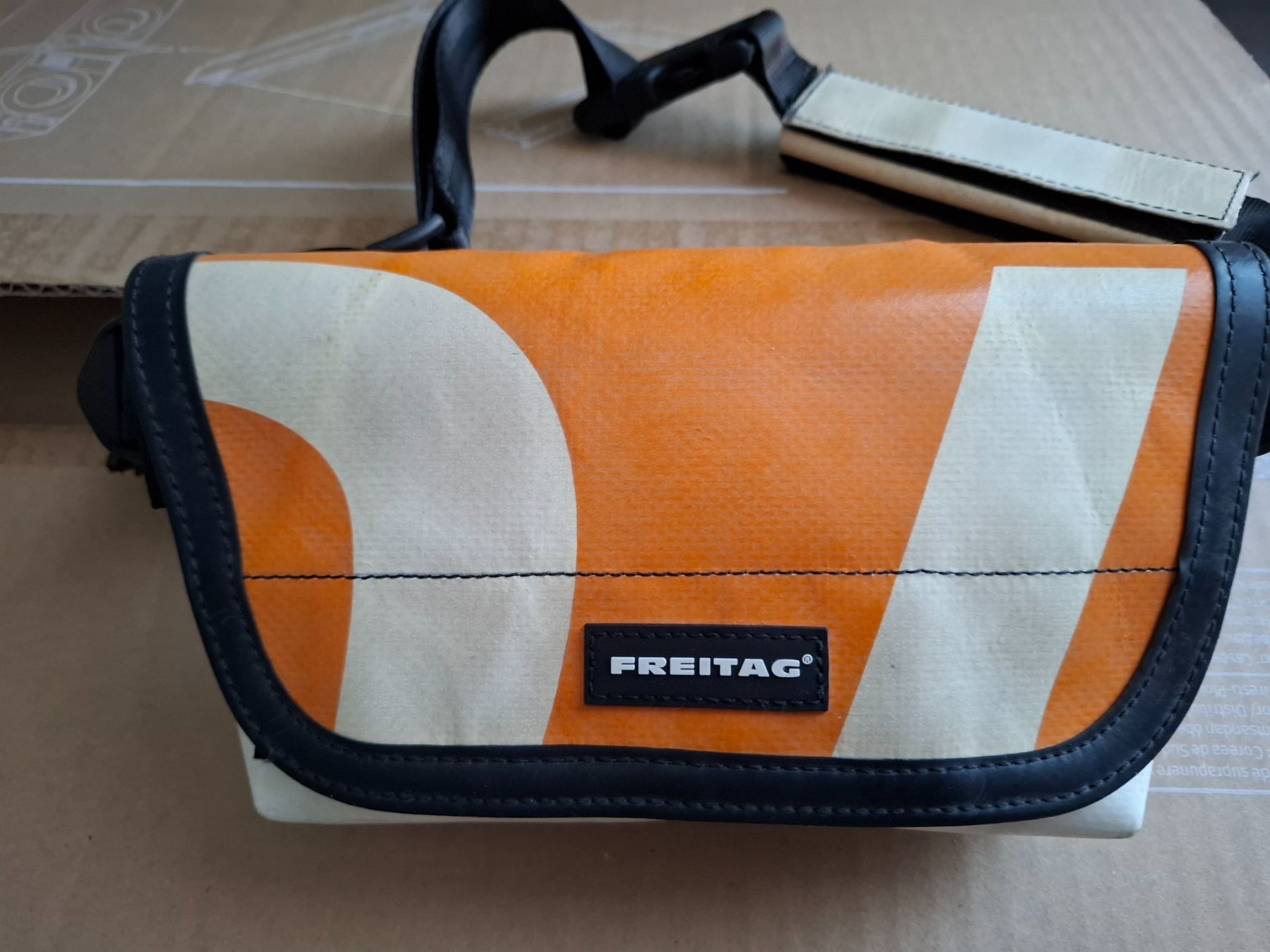 Freitag Borse: Freitag Jamie – Usato da Richterswil venduto da Nayli96