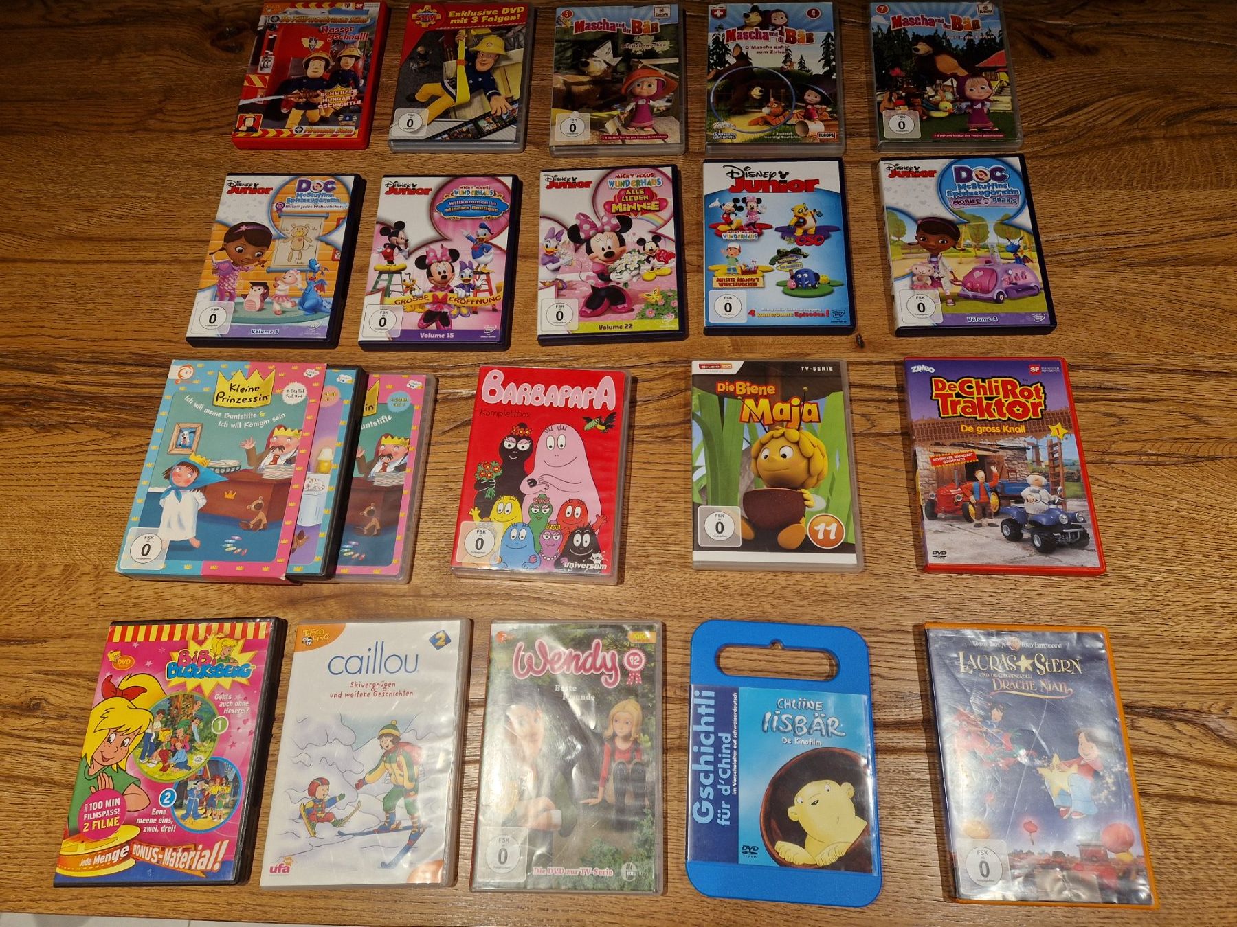 Tutti i DVDs: Kinder DVDs – Usato da Winkel venduto da Moizi