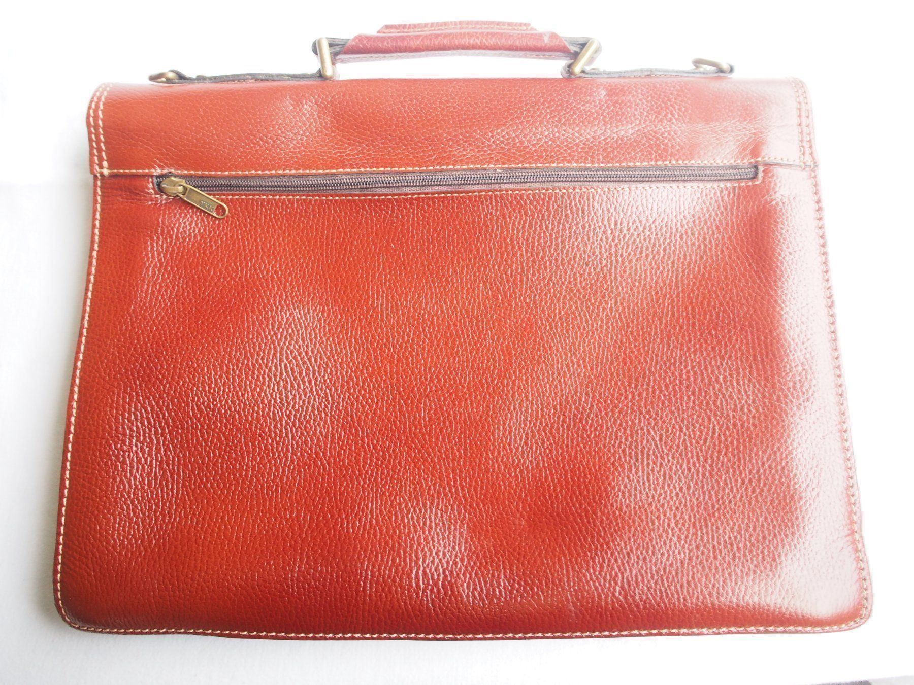 Borse: cartable haut de gamme – Usato da Meyrin venduto da SRemka 1